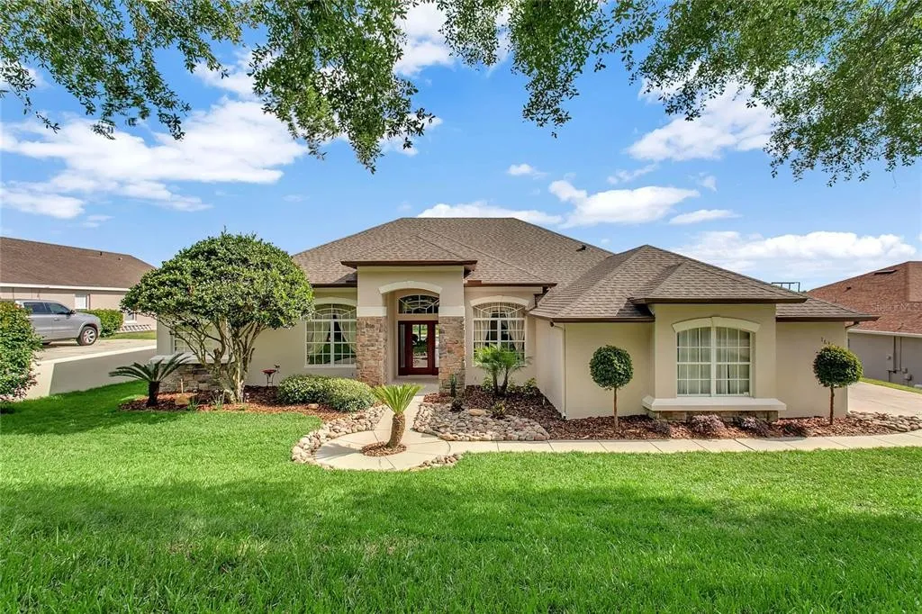 16350 Magnolia Bluff Drive, Montverde, FL 34756
