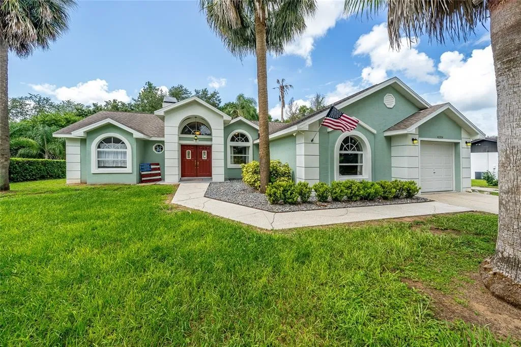 40304 Trotter Lane, Dade City, FL 33525